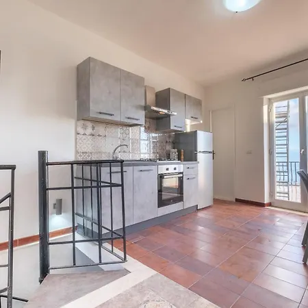 Casa Con Terrazze Vista Mare Forza d'Agro